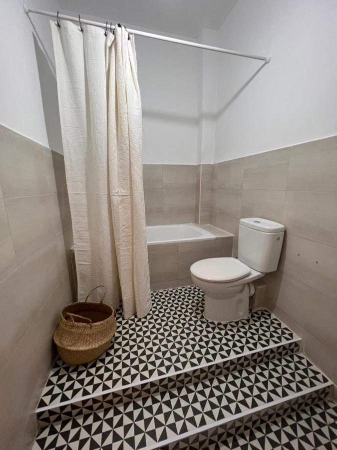 Urban Rooms Fuencarral Madrid Exterior photo