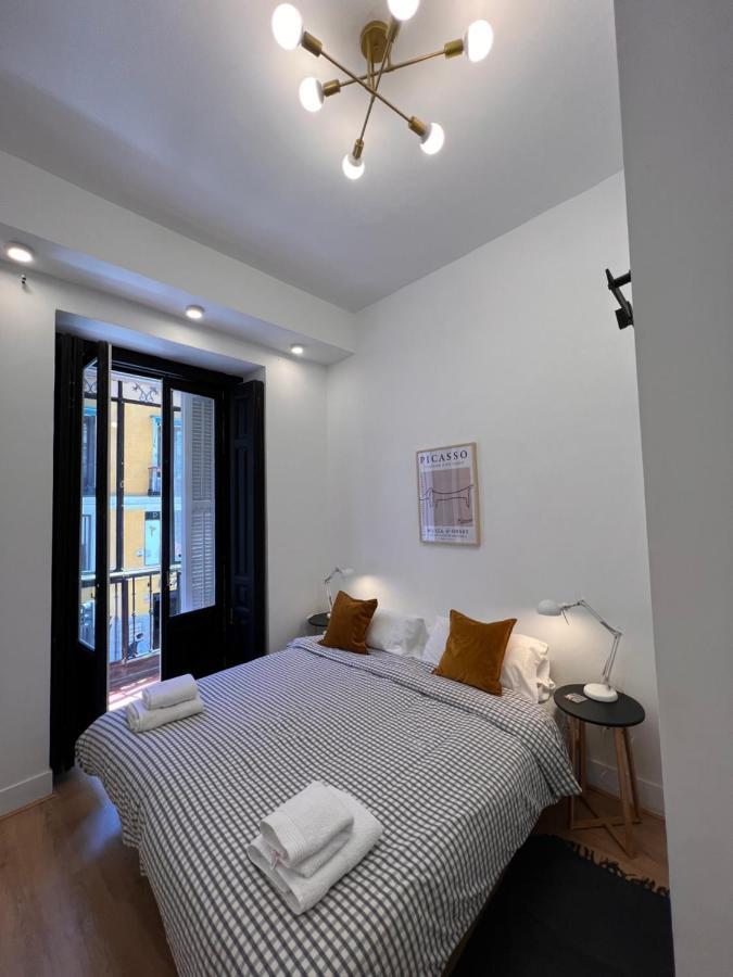 Urban Rooms Fuencarral Madrid Exterior photo