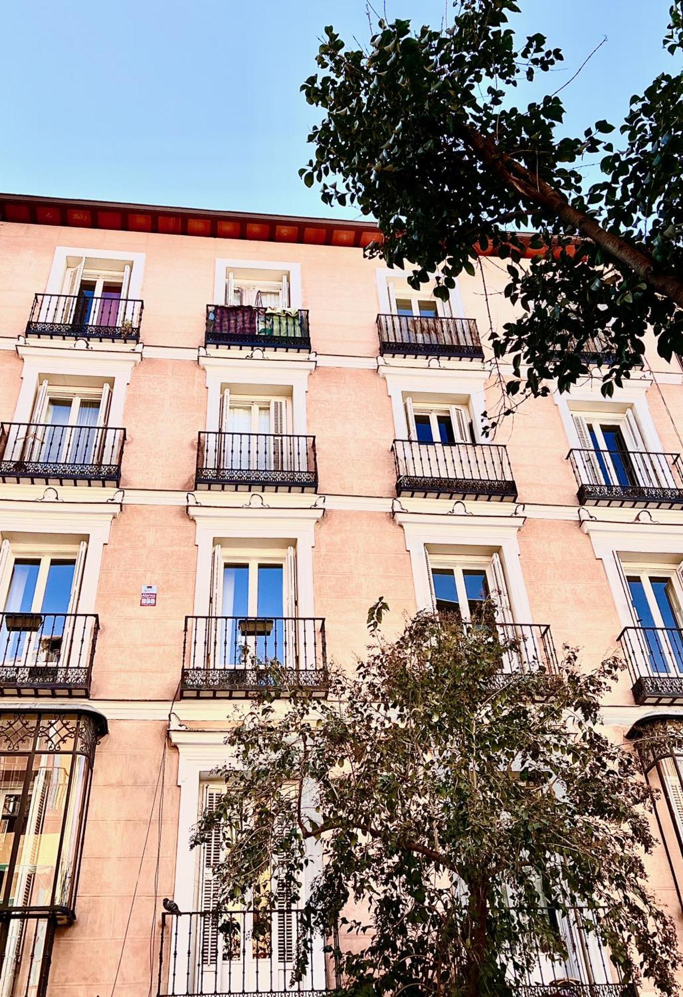 Urban Rooms Fuencarral Madrid Exterior photo